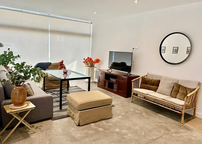 Nuevo Y Tranquilo De 1 15 Minutos Del Casco Historico アパート *